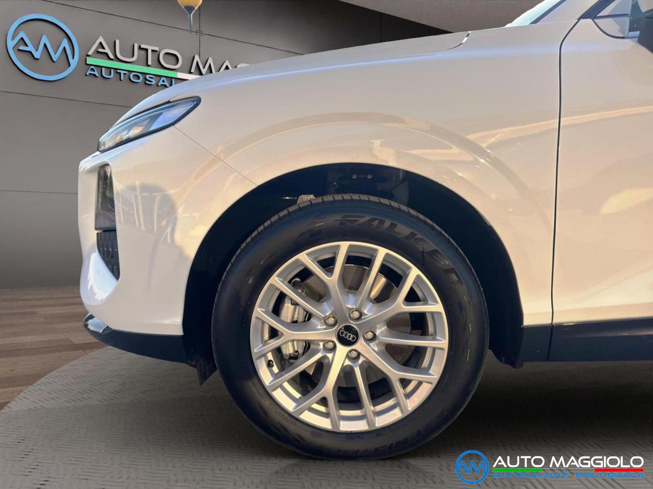 AUDI Q3 2.0 TDI 150 CV S tronic Business NUOVO MODELLO - 9