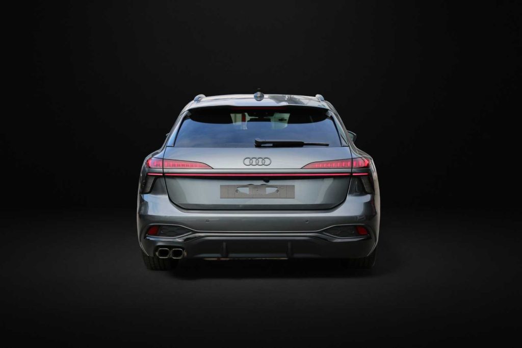 AUDI A6 Avant 40 2.0 TDI S tronic S line edition - 8