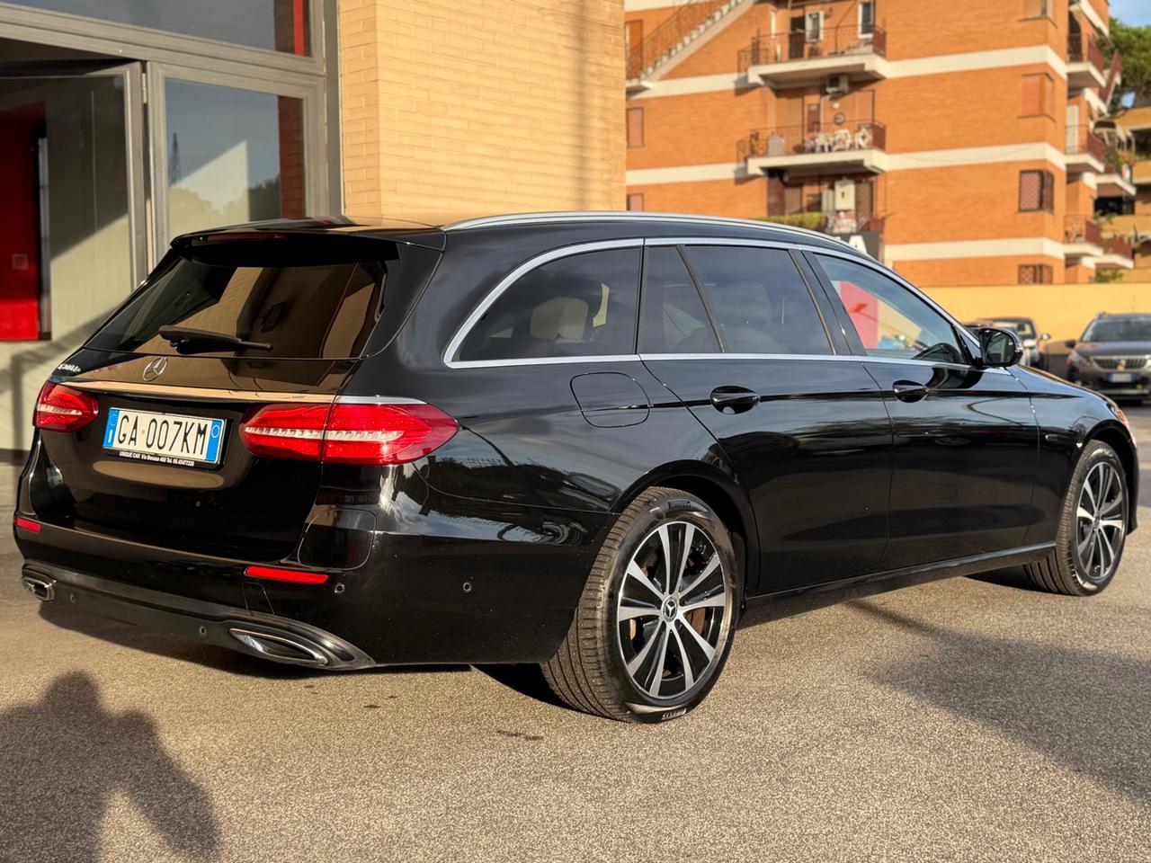 MERCEDES-BENZ E 300 de S.W. Auto EQ-Power Business Sport - 7