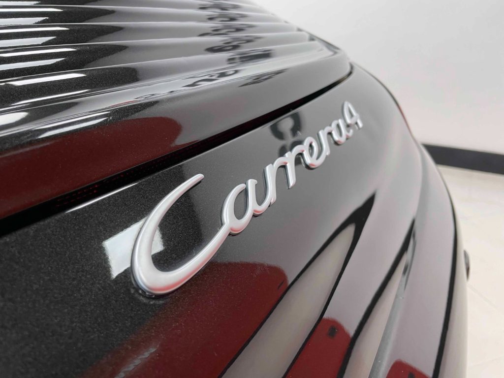 PORSCHE 911 996 COUPE TIPTRONIC 3.4 CARRERA 4 - 14