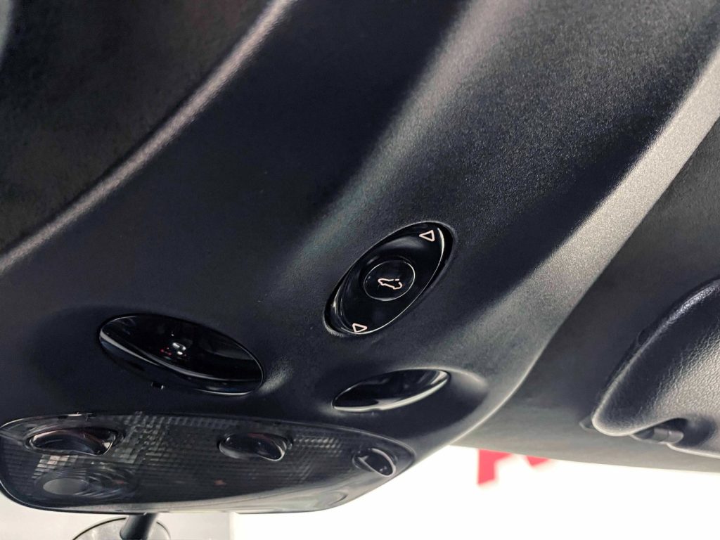 PORSCHE 911 996 COUPE TIPTRONIC 3.4 CARRERA 4 - 25