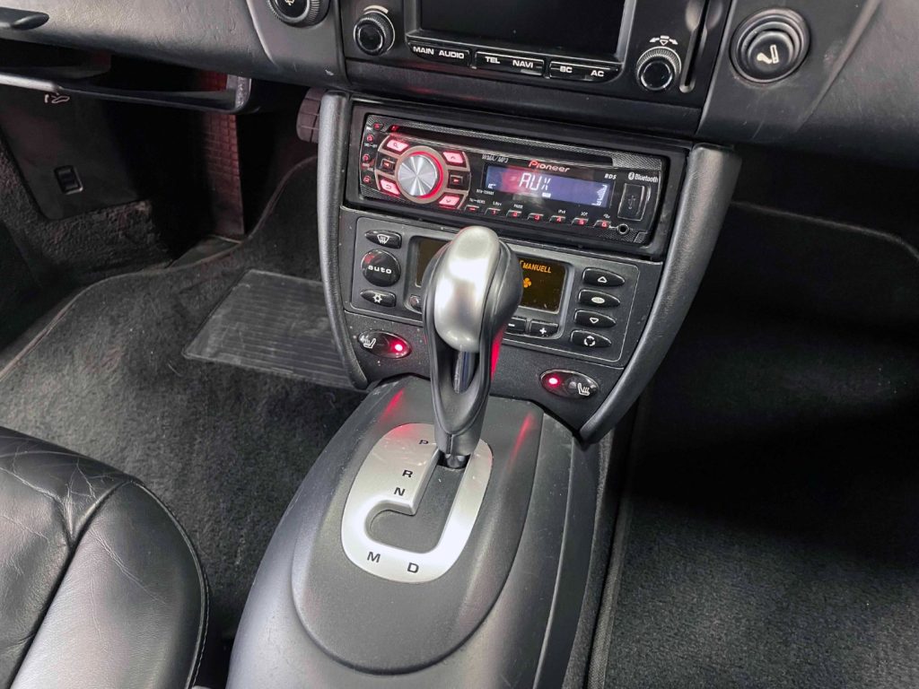 PORSCHE 911 996 COUPE TIPTRONIC 3.4 CARRERA 4 - 29