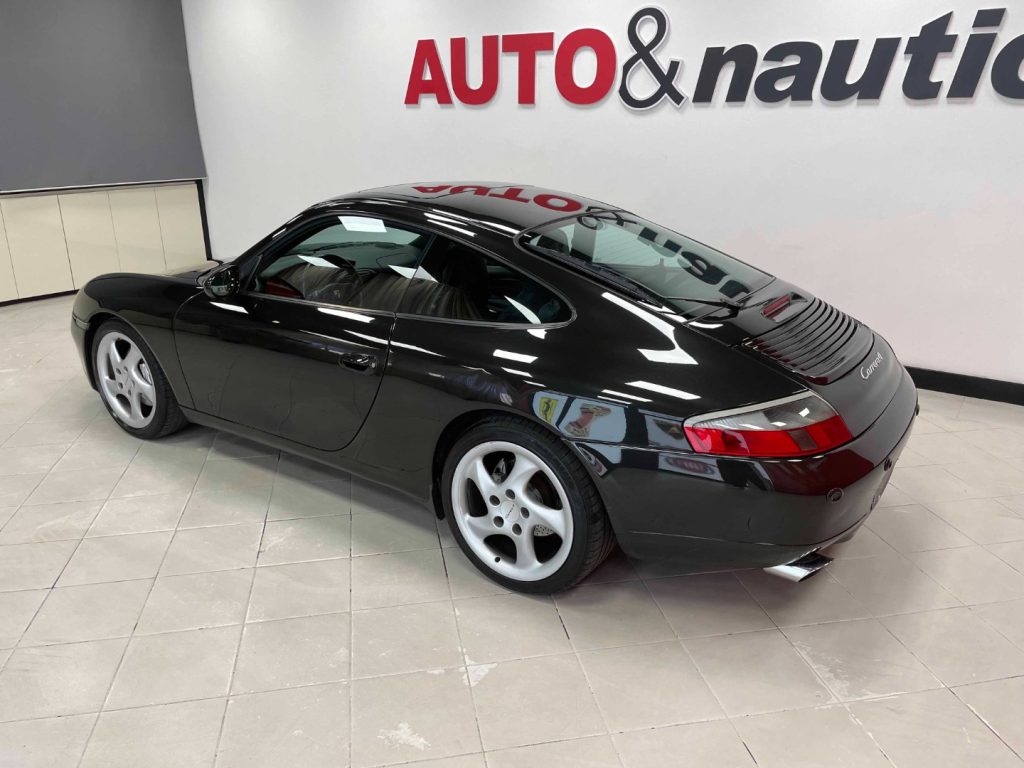 PORSCHE 911 996 COUPE TIPTRONIC 3.4 CARRERA 4 - 36
