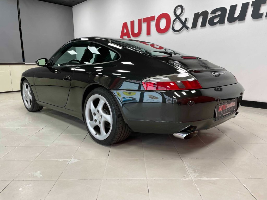 PORSCHE 911 996 COUPE TIPTRONIC 3.4 CARRERA 4 - 37