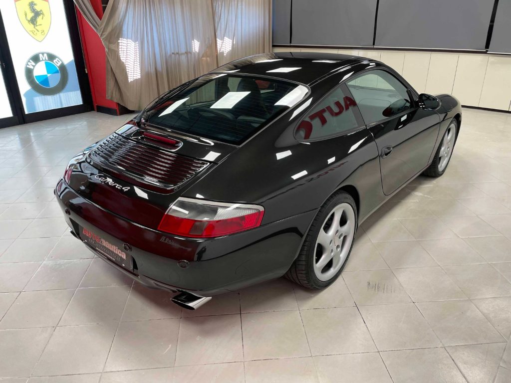 PORSCHE 911 996 COUPE TIPTRONIC 3.4 CARRERA 4 - 39