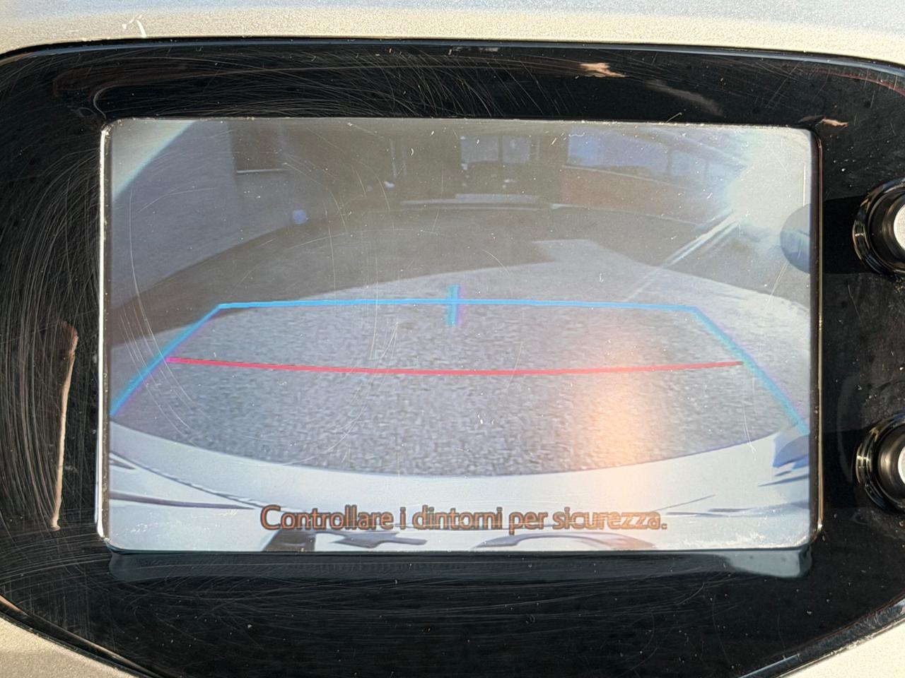 TOYOTA Aygo 1.0 VVT-i 69 CV 5 porte x-play (NESSUN VINCOLO) - 10