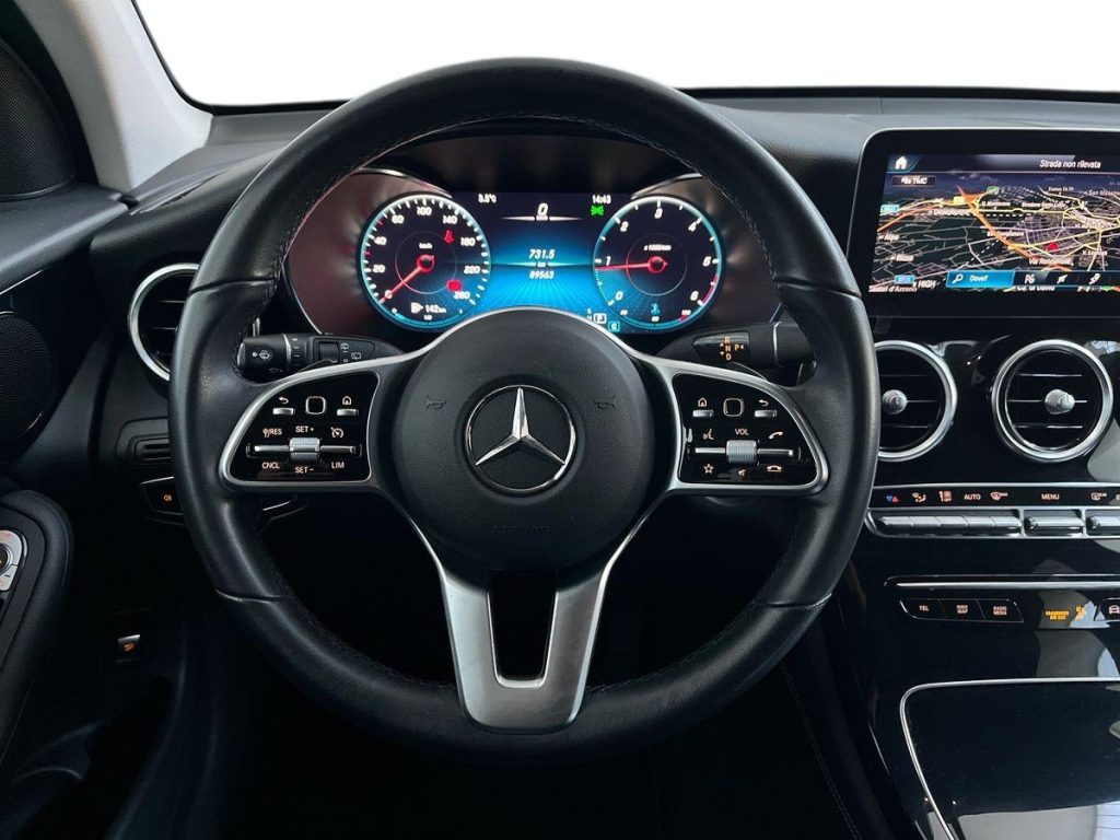 MERCEDES-BENZ GLC 200 d 4Matic Sport - 11