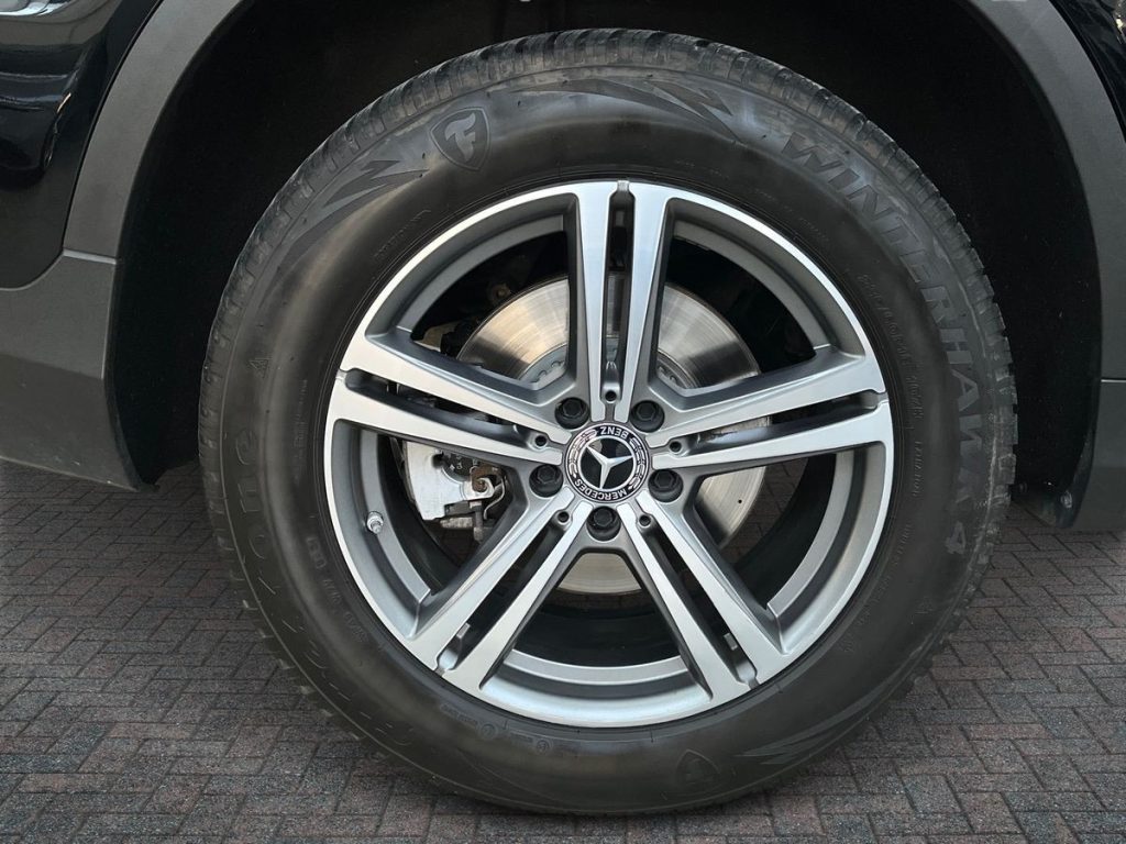 MERCEDES-BENZ GLC 200 d 4Matic Sport - 7