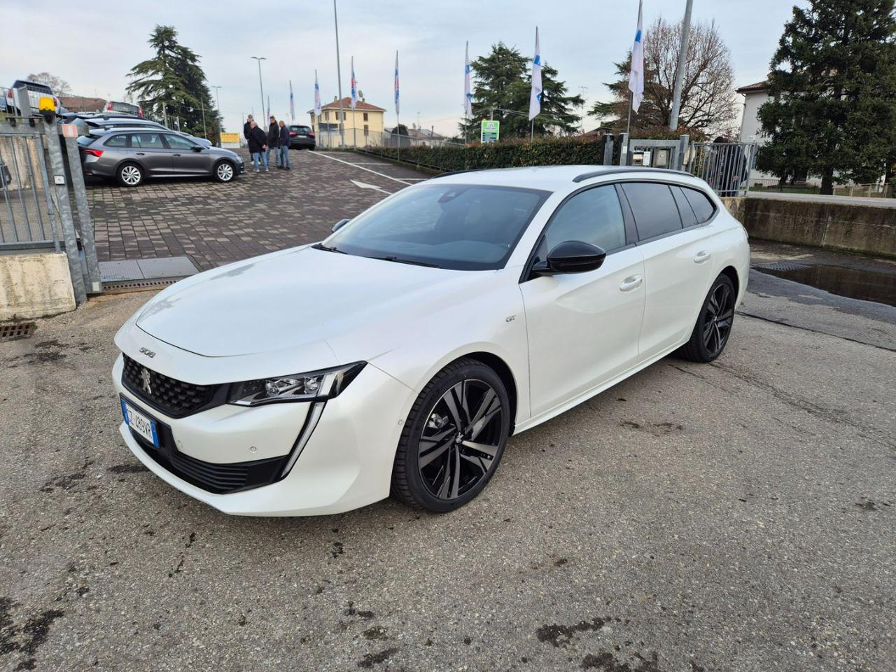 PEUGEOT 508 BlueHDi 130 Stop&Start EAT8 SW GT - 2