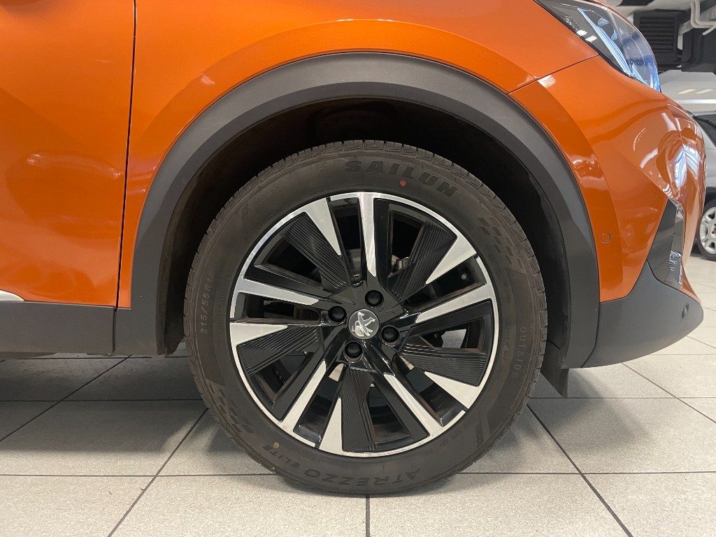 PEUGEOT 2008 BlueHDi 100 S&S GT Line--UNICO PROPRIETARIO-- - 15