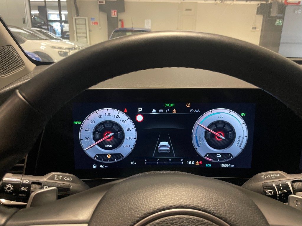 KIA Sportage 1.6 TGDi HEV AT Style 210CV--UNICO PROPRIETARIO - 12