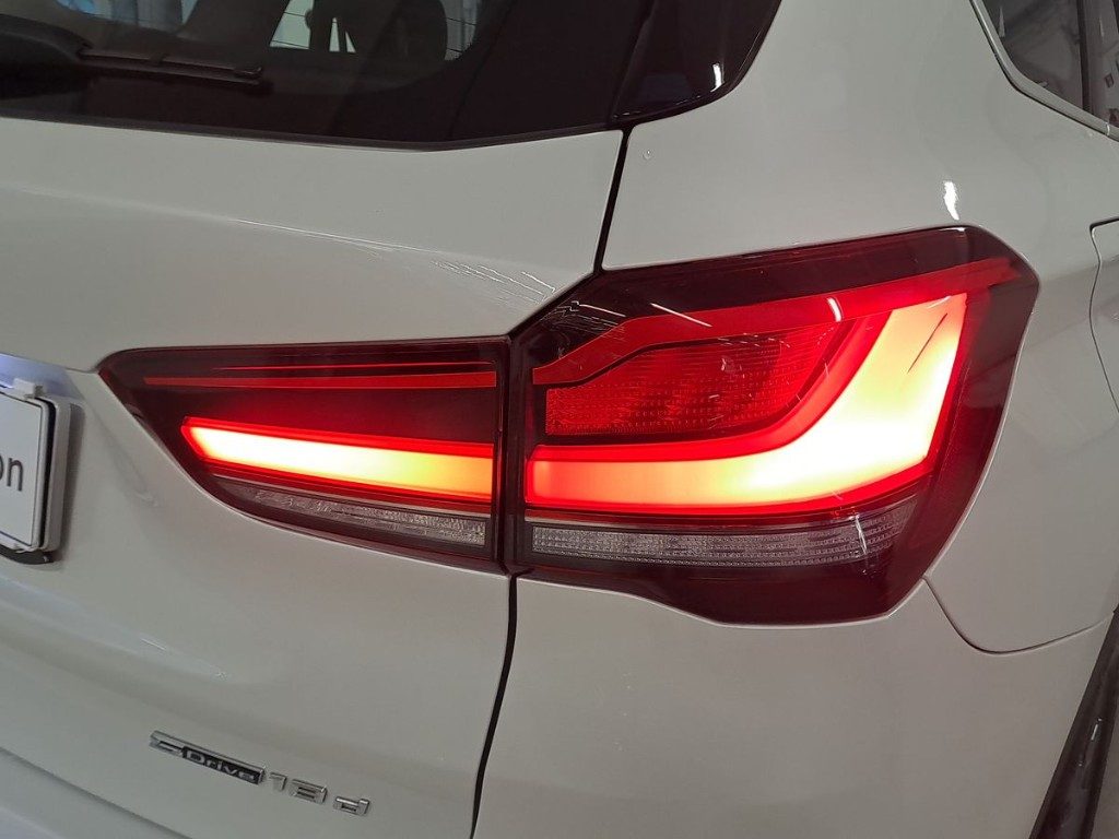 BMW X1 sDrive18d xLine Aut. - 7