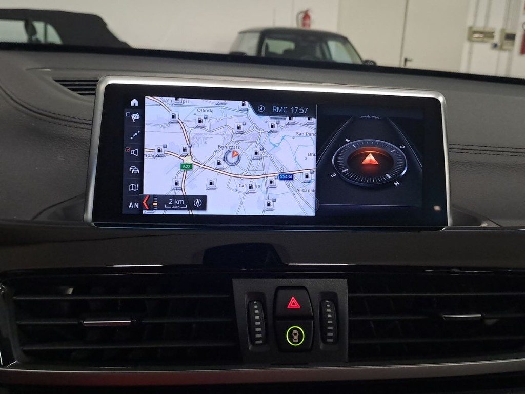 BMW X1 sDrive18d xLine Aut. - 12