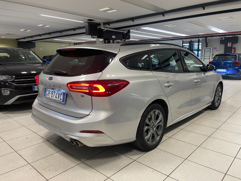 FORD Focus 1.0 EcoBoost Hybrid 125 CV SW ST-Line - 2