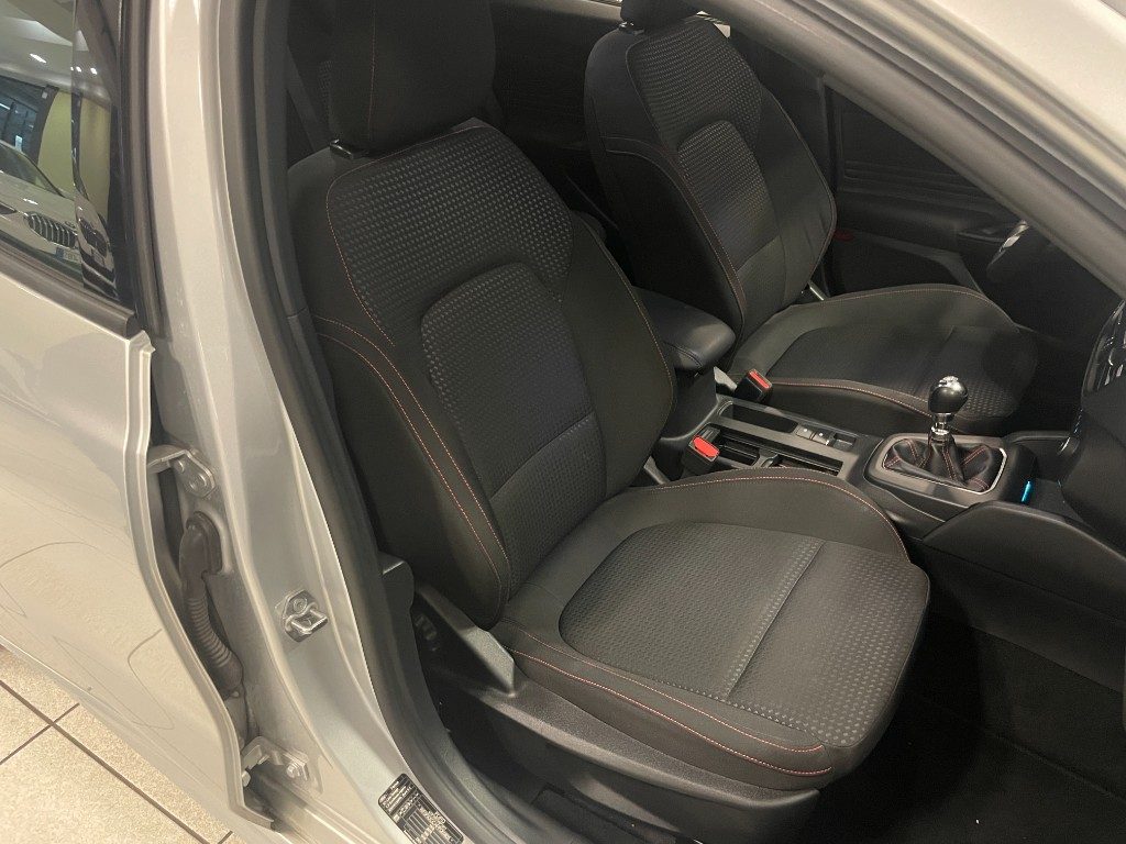 FORD Focus 1.0 EcoBoost Hybrid 125 CV SW ST-Line - 7