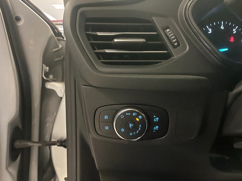 FORD Focus 1.0 EcoBoost Hybrid 125 CV SW ST-Line - 16