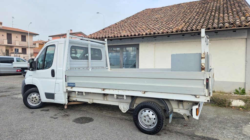FIAT Ducato 35 2.3 MJT PL Cabinato cassone fisso 3.40m - 2