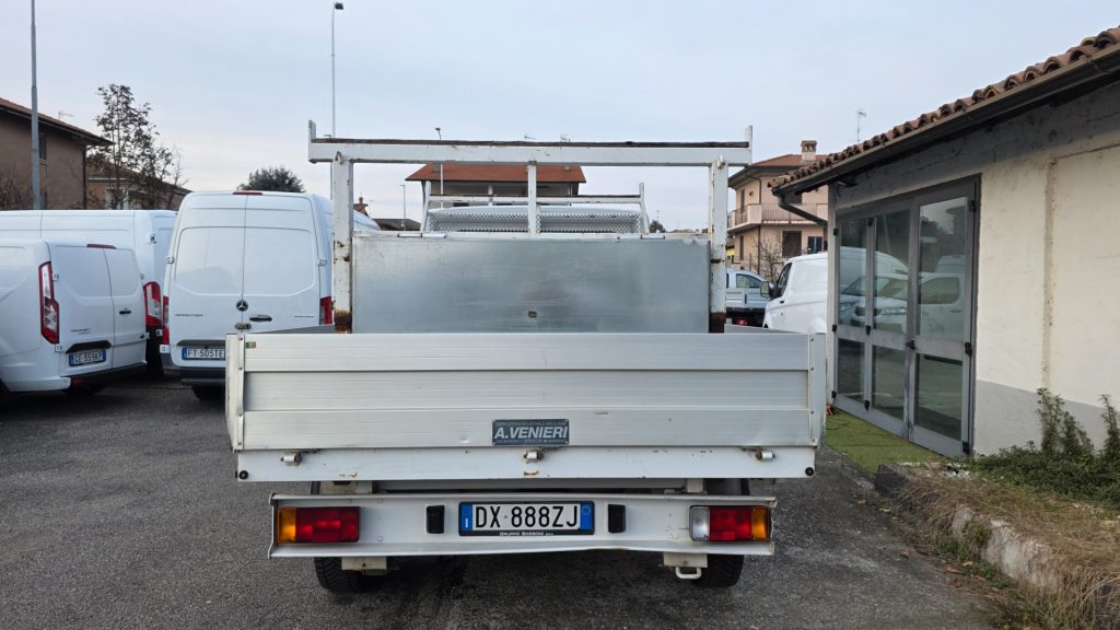 FIAT Ducato 35 2.3 MJT PL Cabinato cassone fisso 3.40m - 6