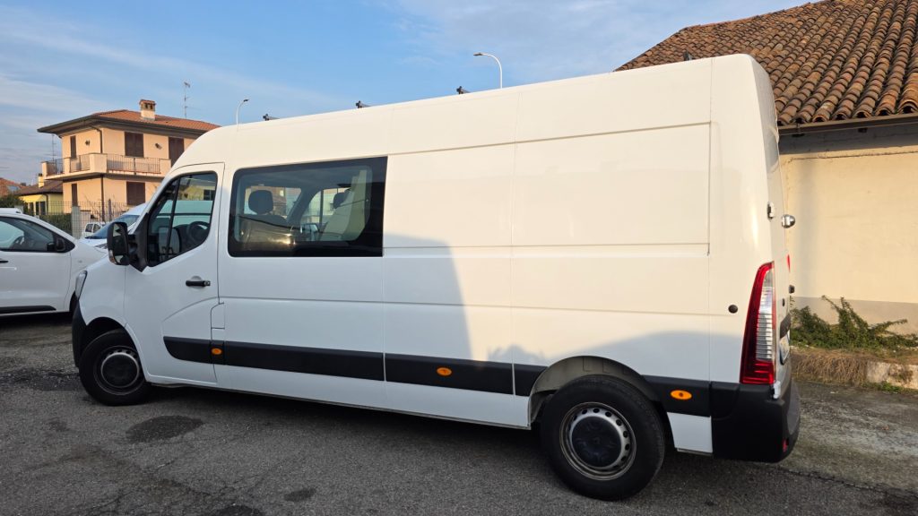RENAULT Master T35 2.3 dCi 150 PL-TM-DC 6posti L3H2 - 2