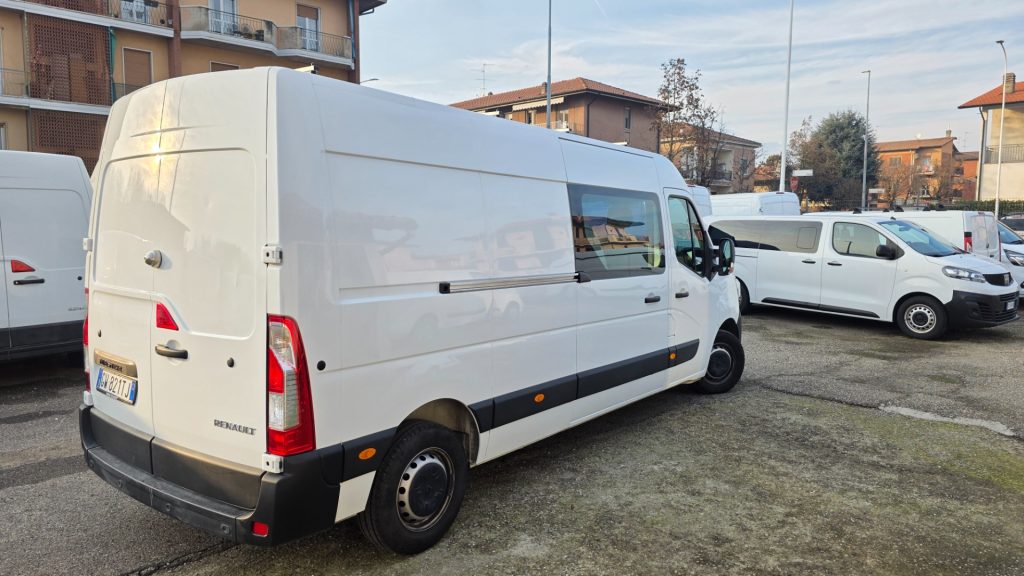 RENAULT Master T35 2.3 dCi 150 PL-TM-DC 6posti L3H2 - 4