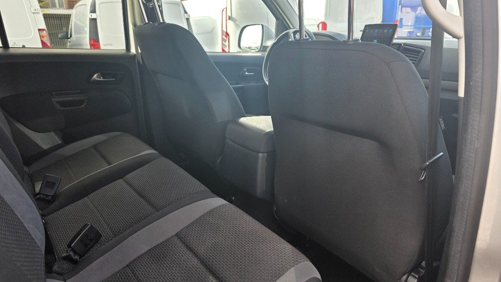 VOLKSWAGEN Amarok 3.0 V6 TDI 4MOTIONaut. Comfortline - 11