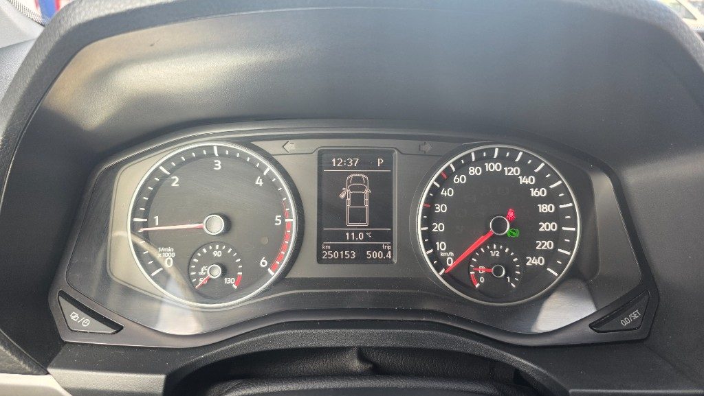 VOLKSWAGEN Amarok 3.0 V6 TDI 4MOTIONaut. Comfortline - 15