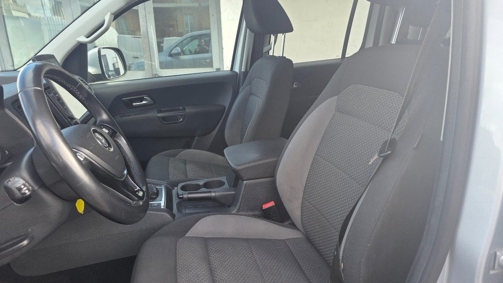 VOLKSWAGEN Amarok 3.0 V6 TDI 4MOTIONaut. Comfortline - 9