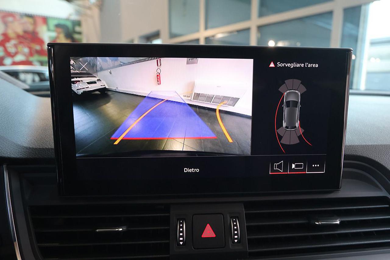 AUDI Q5 40 TDI Quattro S-Tronic Business Advanced - 25