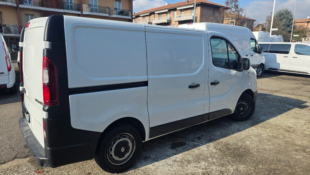 RENAULT Trafic T27 1.6 dCi 120CV S&S PC-TN Furgone prezzo finito - 4