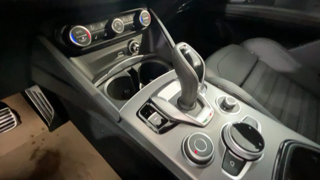 ALFA ROMEO Stelvio 2.2 TD 210 CV AT8 Q4 Veloce + Tetto - 9