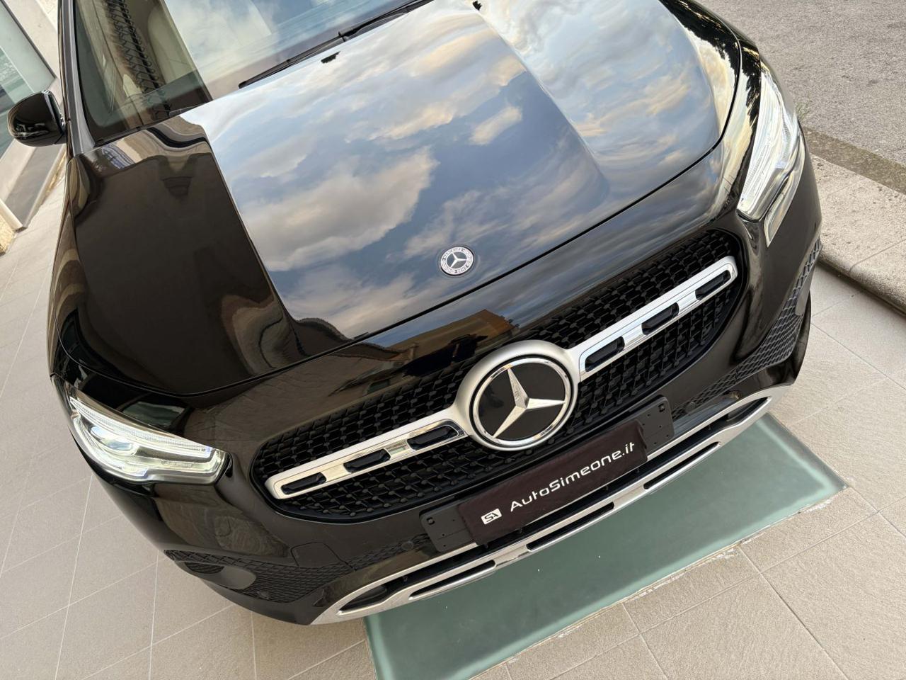 MERCEDES-BENZ GLA 200 d Automatic Sport Plus - 43