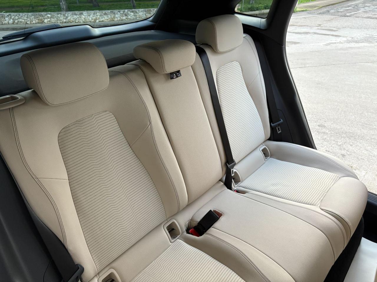 MERCEDES-BENZ GLA 200 d Automatic Sport Plus - 21