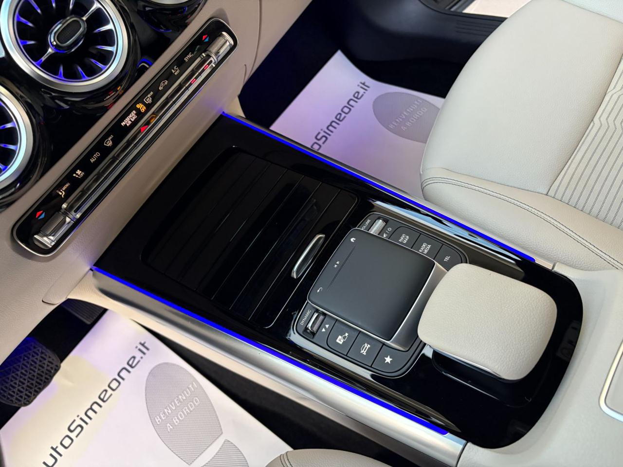 MERCEDES-BENZ GLA 200 d Automatic Sport Plus - 48