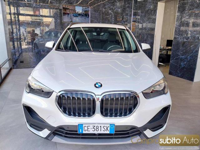 BMW X1 Blanc Pastel