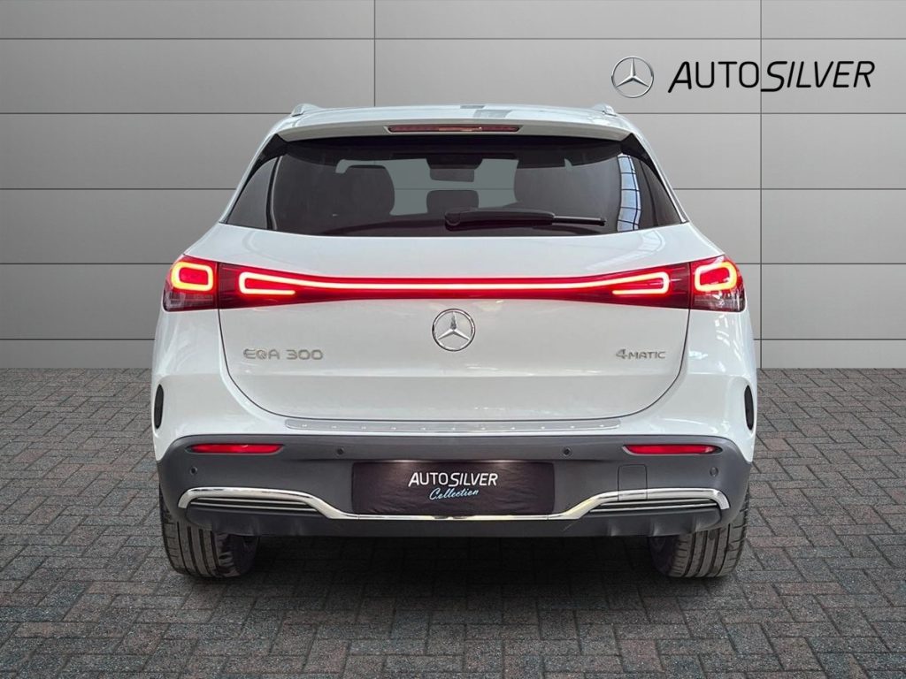 MERCEDES-BENZ EQA 300 4Matic Premium Plus - 4
