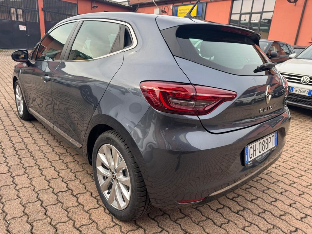 RENAULT Clio Full Hybrid E-Tech 140 CV INTENSE - 3