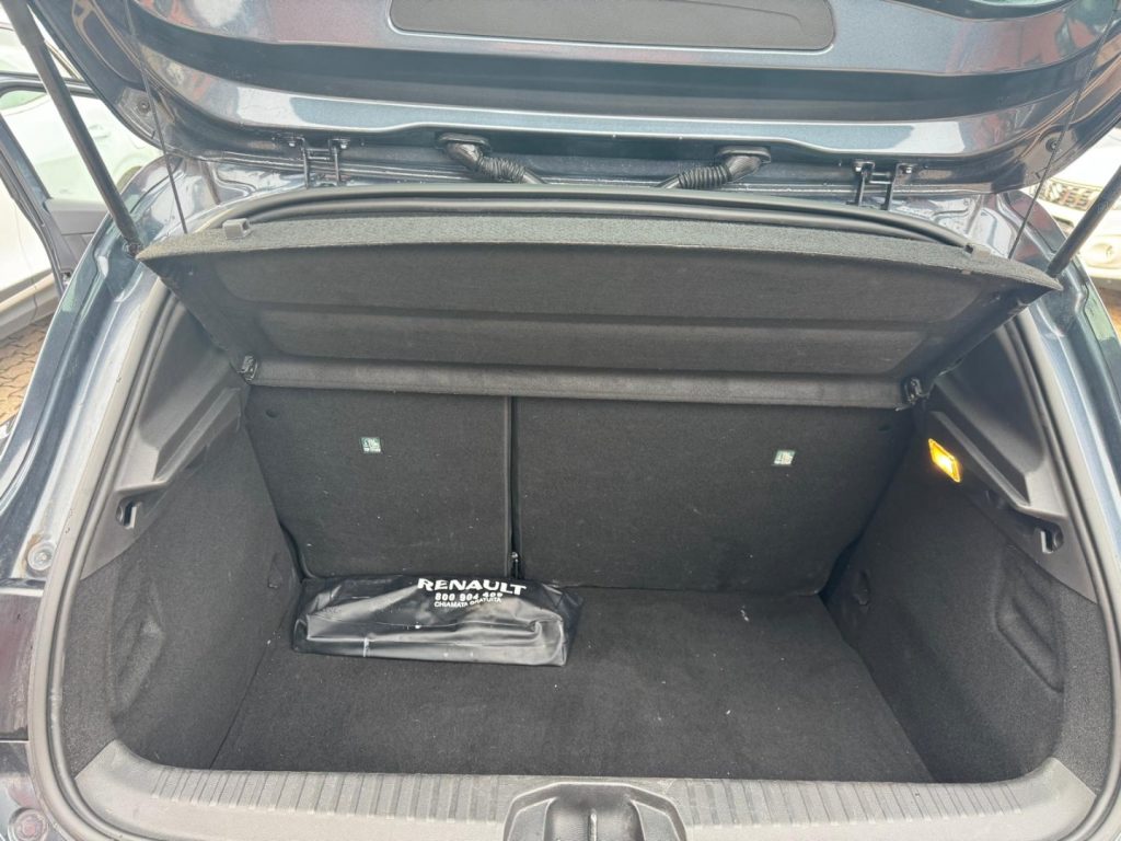 RENAULT Clio Full Hybrid E-Tech 140 CV INTENSE - 15