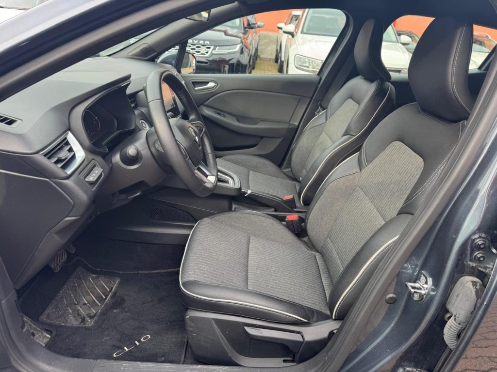 RENAULT Clio Full Hybrid E-Tech 140 CV INTENSE - 22