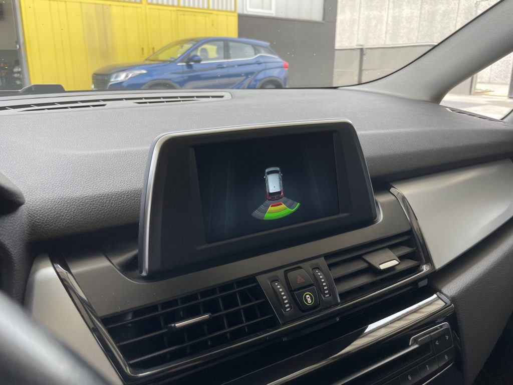 BMW 216 d Gran Tourer Advantage - 17