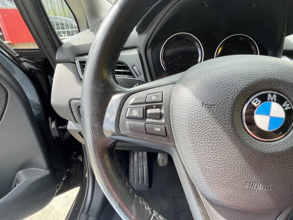 BMW 216 d Gran Tourer Advantage - 30