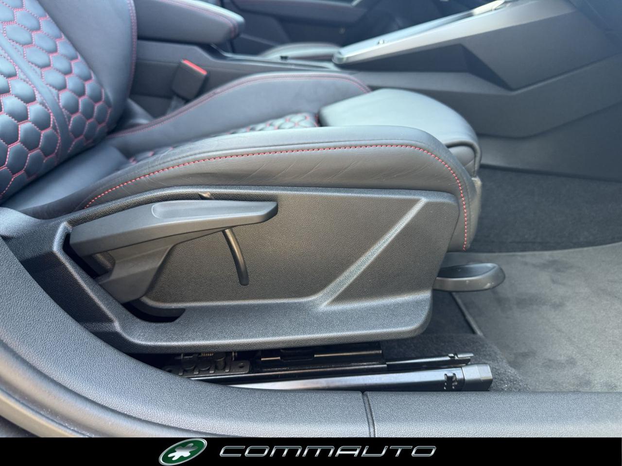 AUDI RS3 SPB TFSI quattro S tronic - 37