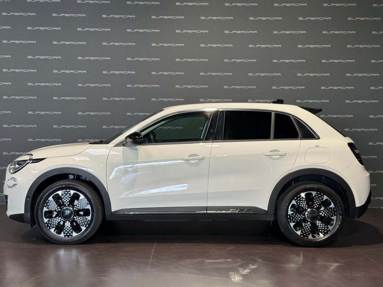 FIAT 600 Hybrid 110 CV DCT MHEV La Prima - 5