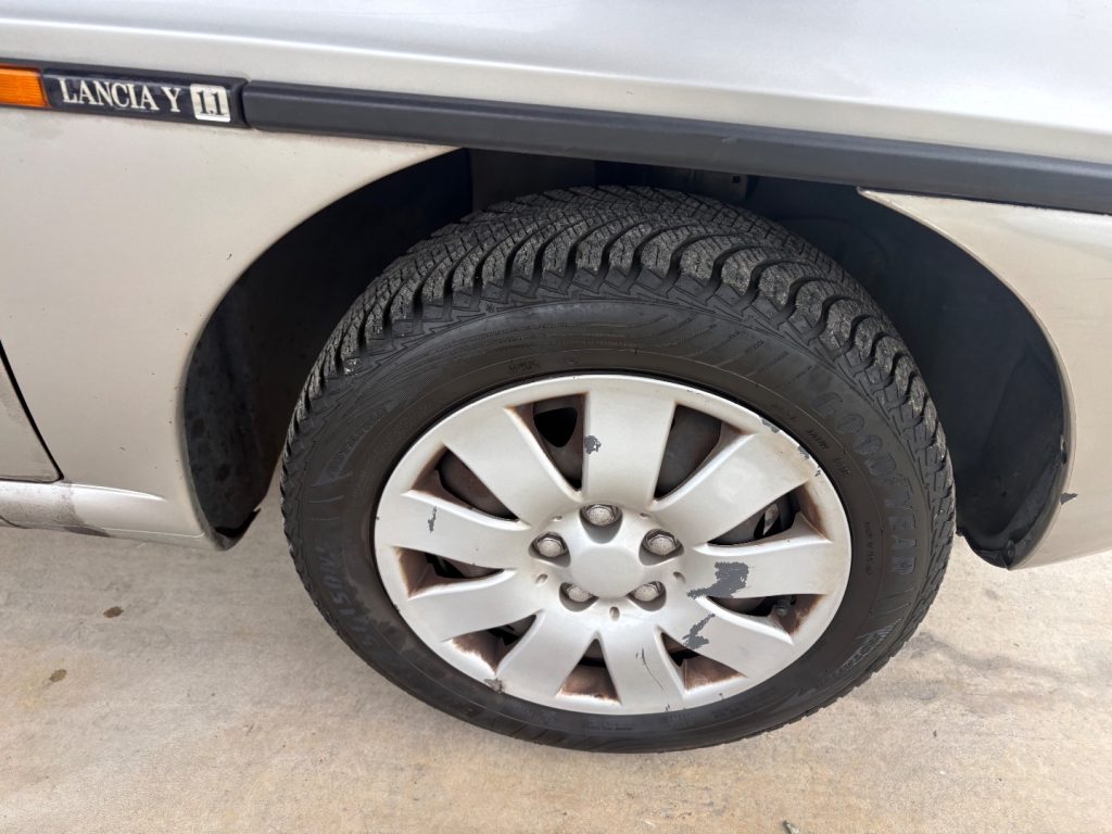 LANCIA Y 1.1i cat Elefantino Blu PRIMO PREZZZO - 27