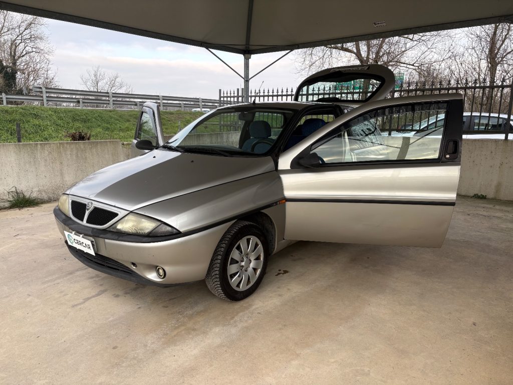 LANCIA Y 1.1i cat Elefantino Blu PRIMO PREZZZO - 28