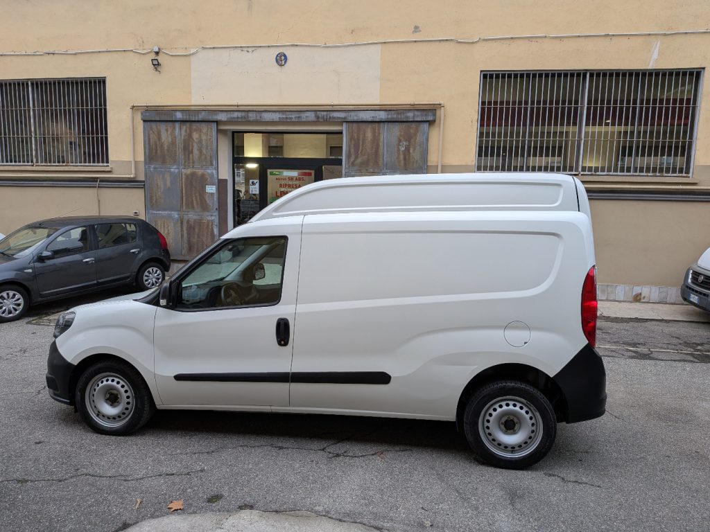 FIAT Doblo 1.6 MJT 105CV S&S PL-TA Cargo Maxi XL Business - 10