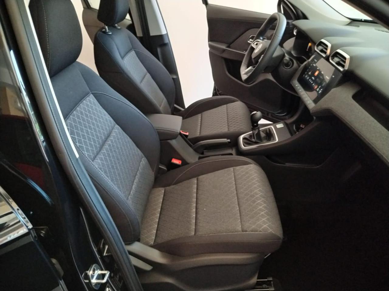 MG ZS 1.5 Standard - 14