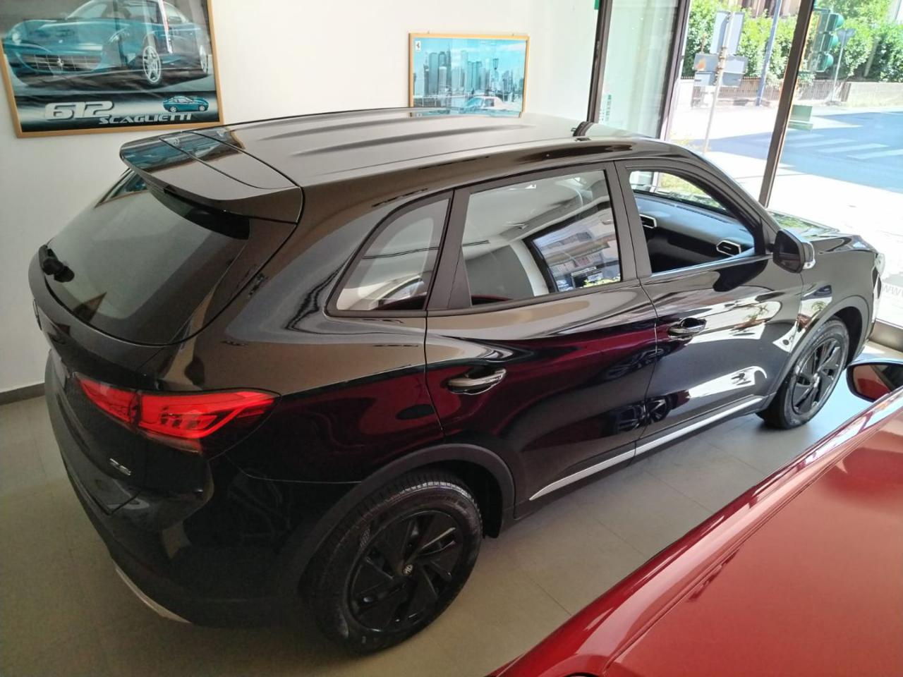 MG ZS 1.5 Standard - 9