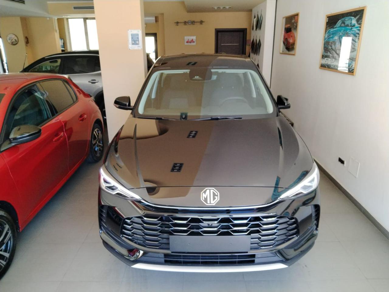 MG ZS 1.5 Standard - 2