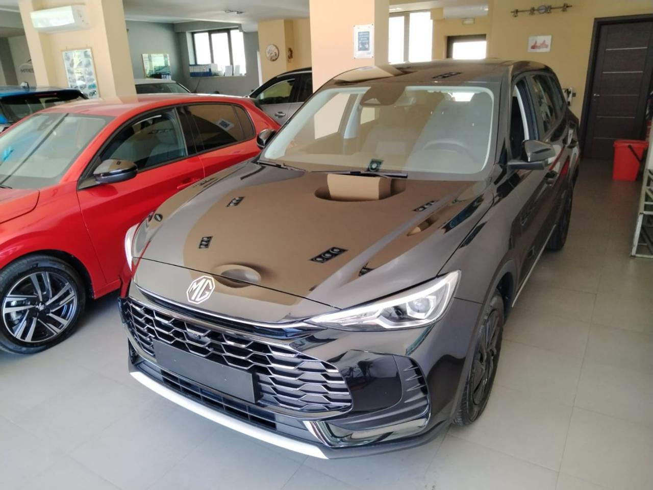 MG ZS 1.5 Standard - 4