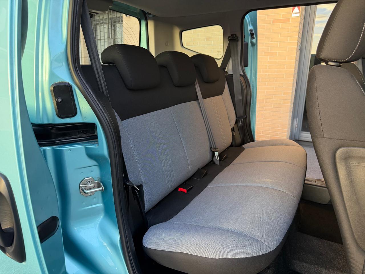 FIAT Qubo 1.4 8V 77 CV Lounge (NESSUN VINCOLO) - 8